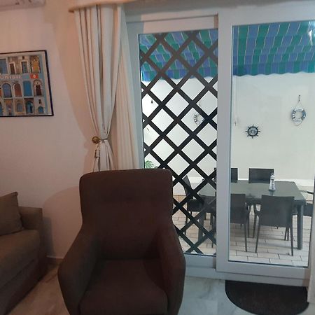 Apartment Huerta Del Obispo Кадис Екстериор снимка